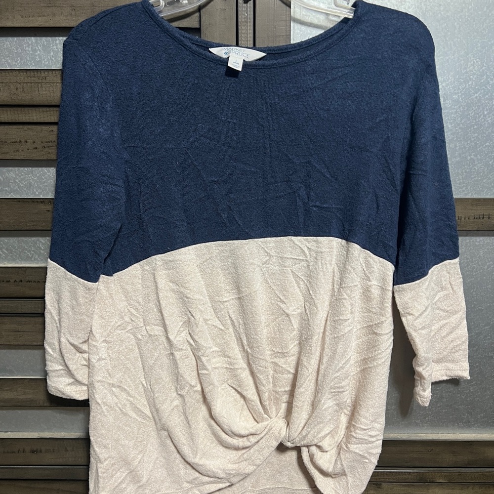 Market & Spruce Navy and Cream Long Sleeve Top